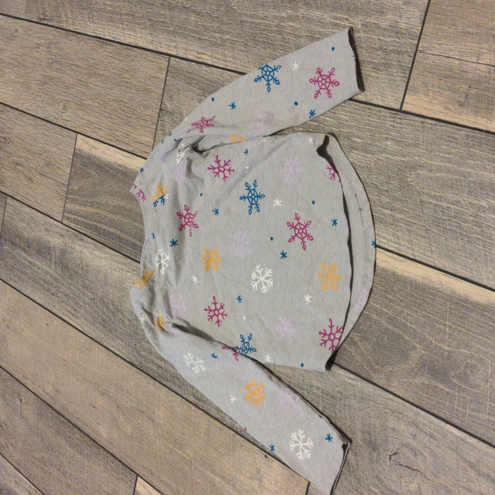 Cat & Jack Snowflake Long Sleeve Shirt 5T
